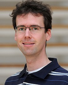 Univ.-Prof. Ulrich Weger (Foto: UW/H) Porträtfoto von Univ.-Prof. Ulrich Weger